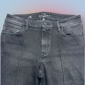 WHBM Women’s 8 Long Black THE SKINNY ANKLE Jeans